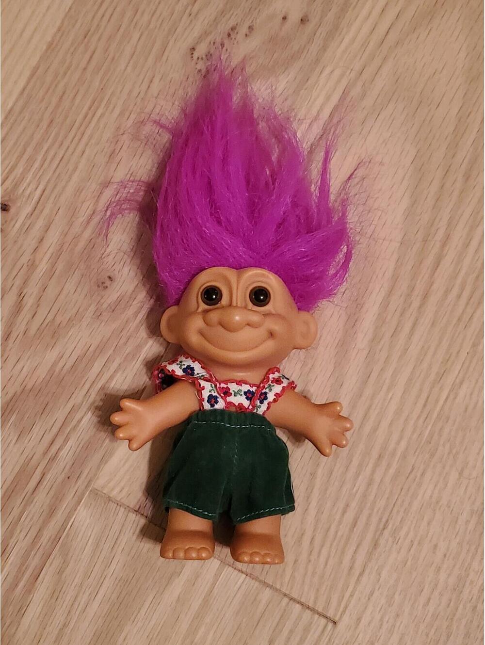 Vintage Russ Berrie Troll Doll